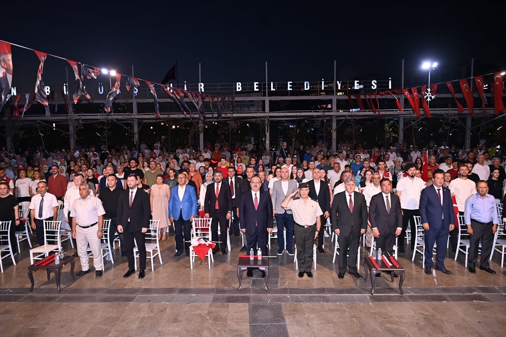 "15 Temmuz Demokrasi Ve Milli Birlik Günü" Etkinlikleri Valimiz Yakup Canbolat'ın Katılımıyla Coşkuyla Gerçekleştirildi
